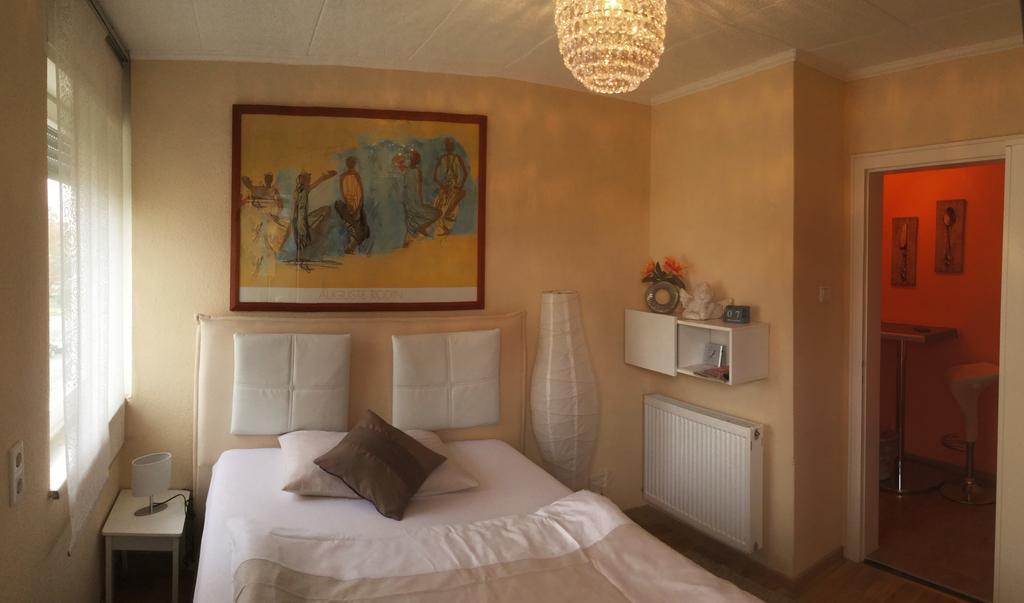 Ferienwohnung Grimmer ไวล์อัมไรน์ ภายนอก รูปภาพ